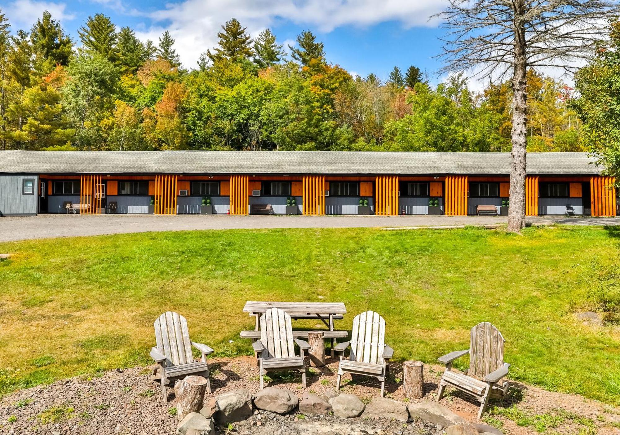 Matterhorns Hunter Lodge Buitenkant foto